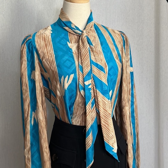 Vintage Jaymee Papell tie front puff sleeve button down blouse secretary top - Picture 3 of 8
